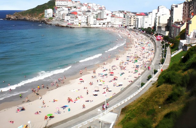 Homerez - Apto. en Malpica, vistas mar y montaña