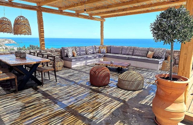 Homerez - Casa encantadora en Rodas con jacuzzi y vistas al mar