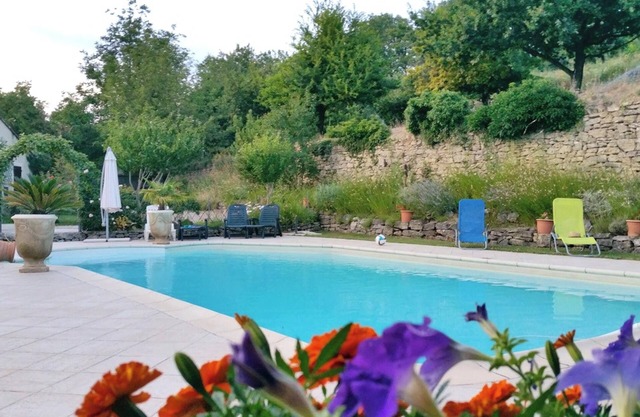 Homerez - Villa encantadora en Malaucène con piscina privada