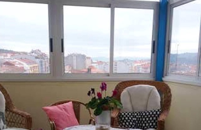 Homerez - Bonito apartamento para 4 pers. con terraza en Santiago de Compostela