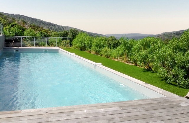 Homerez - Casa en Bonifacio, vista montaña