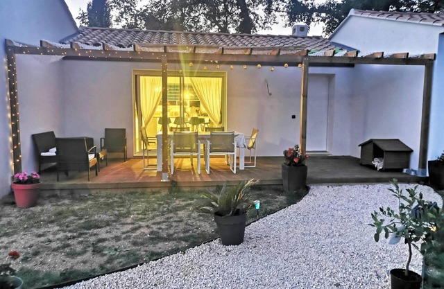 Homerez - Casa en Néoules con piscina privada