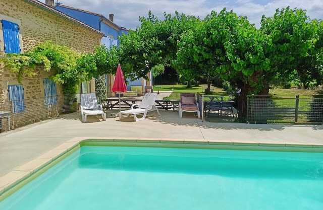 Homerez - Gran villa con piscina en Richerenches