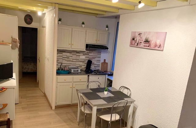 Homerez - Bonito apartamento a 9 km de las pistas para 4 pers. en Eaux-Bonnes