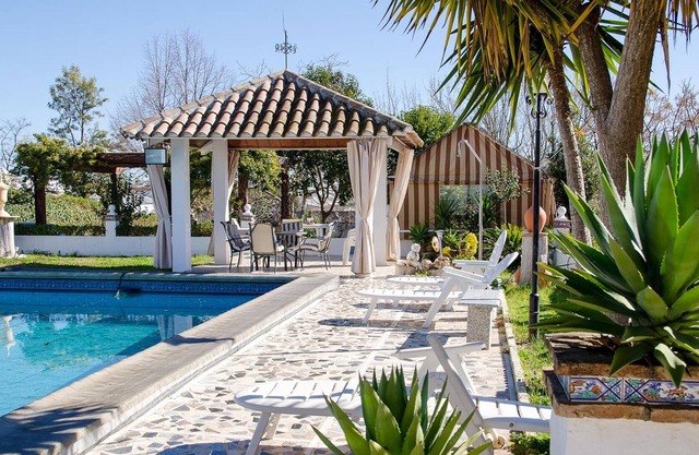 Homerez - Chalet a la montaña para 8 pers. con piscina y jardín en Montemayor