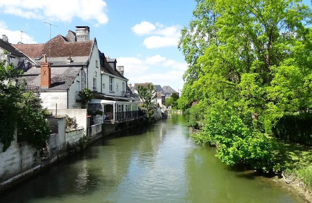 Homerez - Espaciosa casa para 6 pers. con terraza en Loches