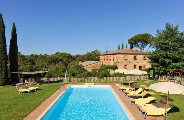 Homerez - Grande villa para 19 pers. con piscina y jardín en Monteroni d'Arbia