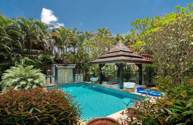 Homerez - Maravillosa Villa en Rawai con Piscina Privada