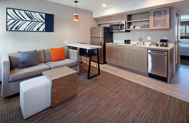 Homewood Suites by Hilton San Diego Central