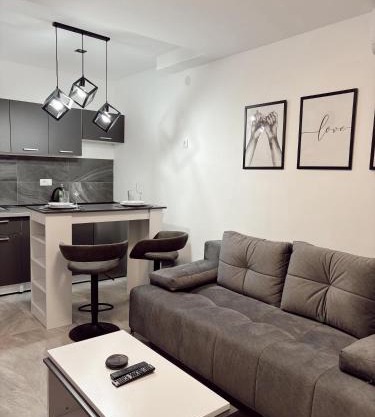 Honey apartments