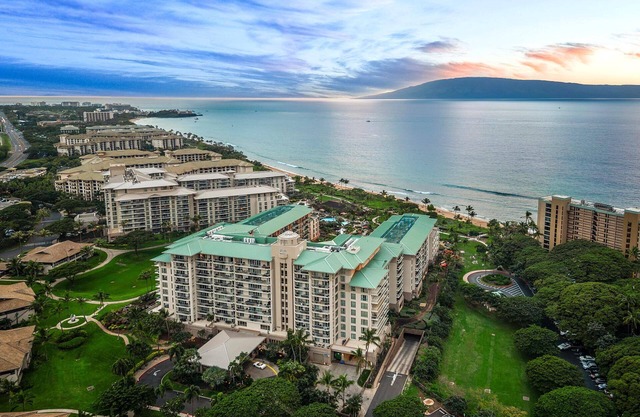 KBM Resorts | Spacious Ocean View 11-Bedroom Honua Kai Collection | Multi Unit Listing | Same Floor | 4 Free Rental Cars! HKK-445/49/50/51