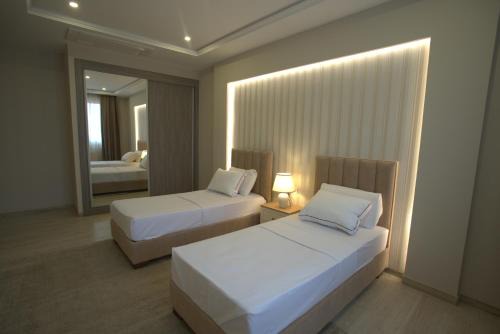 Horizon Suites
