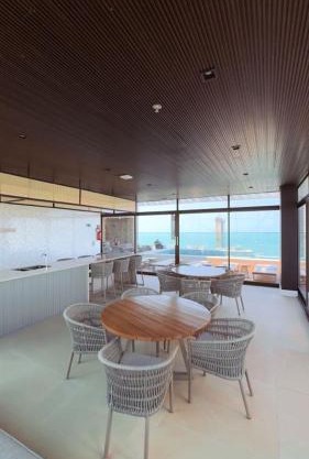 Hospede-se com charme e praticidade no Meireles