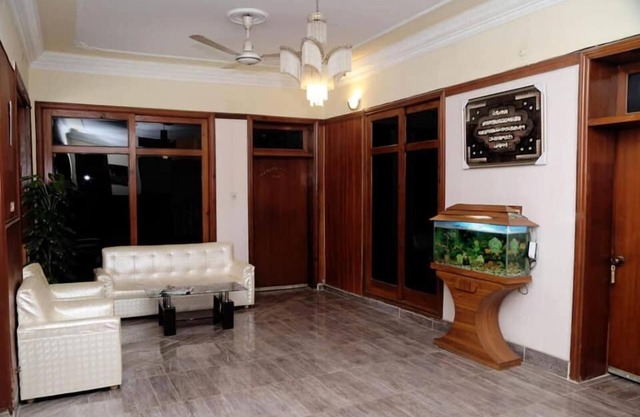 Hotel Aarsh Palace