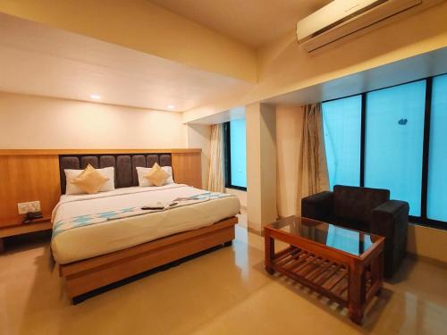 Hotel Aishwarya Residency