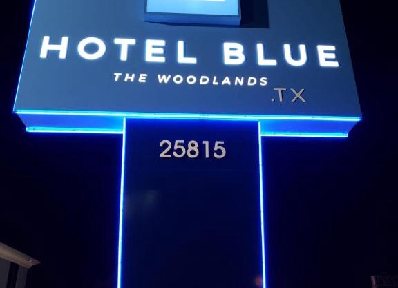 Hotel Blue - Woodlands