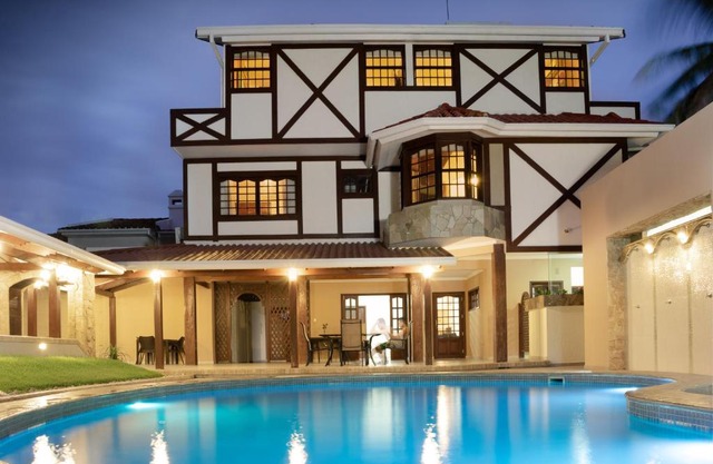 Hotel By Armonía Santa Cruz