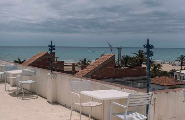 Hotel César