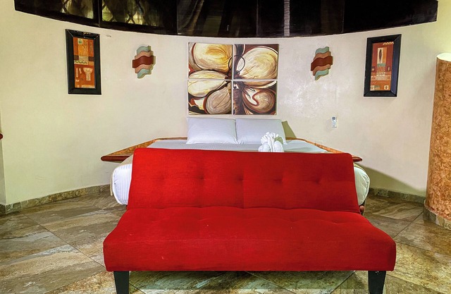COCOS CABANAS, KING BUNGALOW, a 4 millas de Playa del Carmen, a 1 milla de la playa