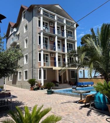 Hotel George