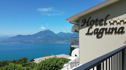 Hotel Laguna