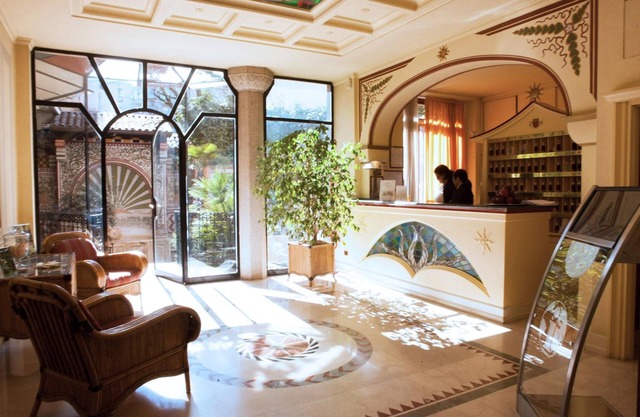 Hotel Milano Regency
