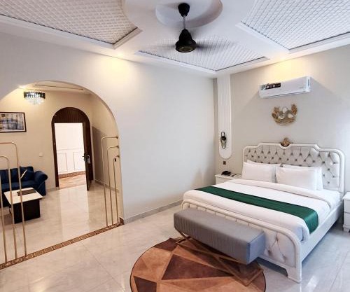 Hotel Multan Suites