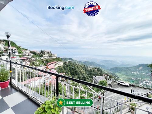 HOTEL NAND PALACE ! MUSSOORIE होटल नंद पैलेस હોટેલ નંદ પેલેસ ஹோட்டல் நந்த் பேலஸ் near mall road hotel-with-mountain-view Spacious-Room-with-wi-fi-and-Parking-availability, best hotel in Mussoorie