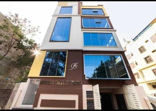 Hotel O Three Lamps Junction Vizianagaram