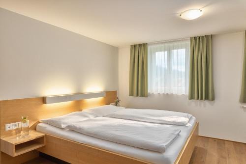 Hotel OXA - Easy Escape