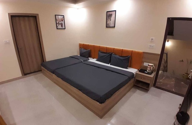 Hotel Shiv Inn By T And M Hotels