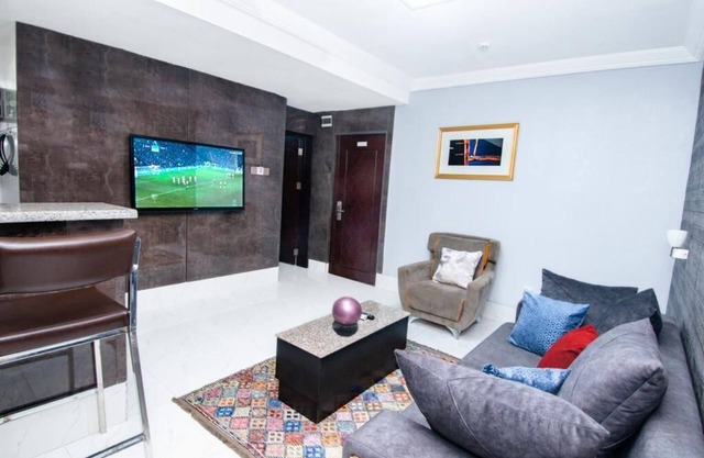 Hotel with Stylish Decor in the Heart of Abuja. Perfect for Your Stay in Nigeria