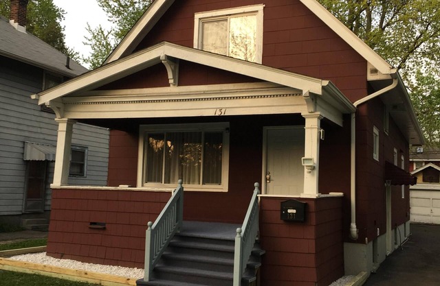 Casa junto al río Niágara