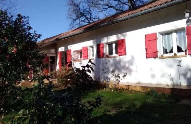 Casa junto al agua