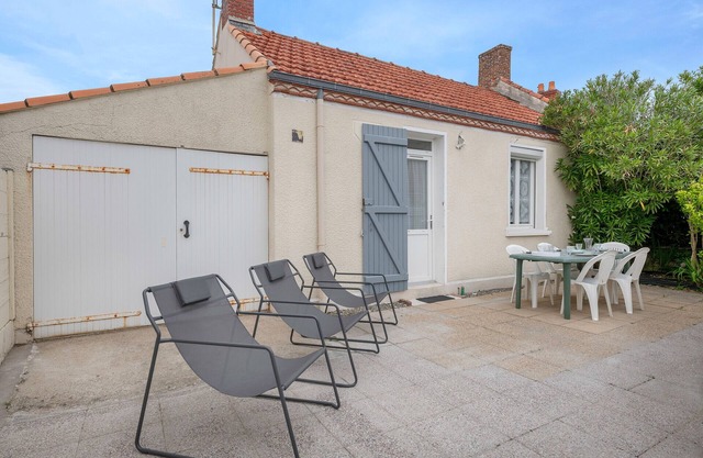 Casa para 5 personas, a 350m de la playa.