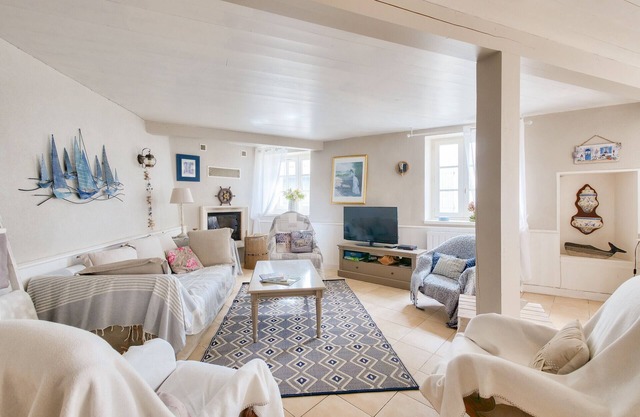 Casa para 6- La Flotte- Hoomy