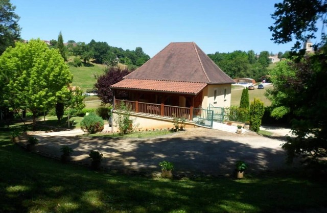 Casa / villa / chalet - SAINT MARTIAL DE NABIRAT