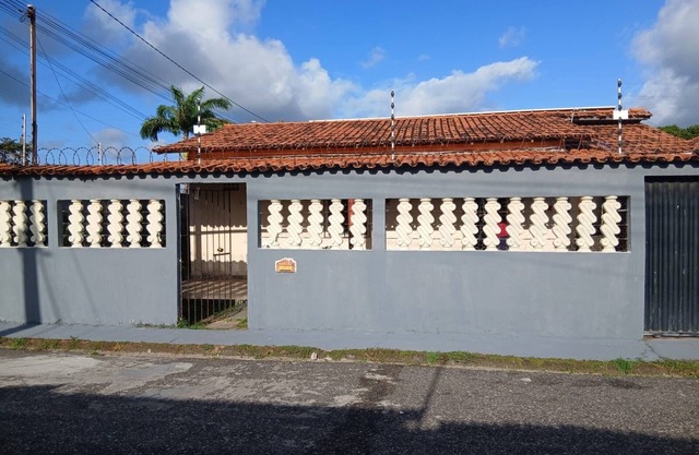 House in excellent location in Salinopolis
