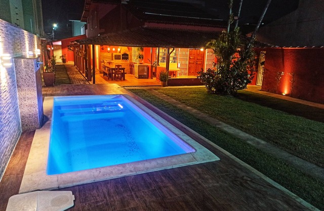 House in Rio das Ostras w/ Pool - 4 bedrooms
