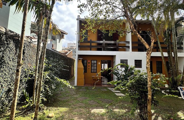 Casa en Ubatuba a aproximadamente 5 min Praia Grande o Tenório