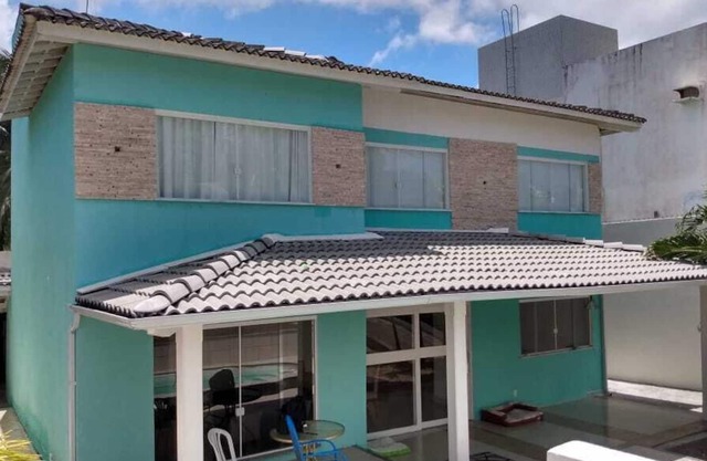 House in Atlantic villages one of the most beautiful beaches on the Bahia coast