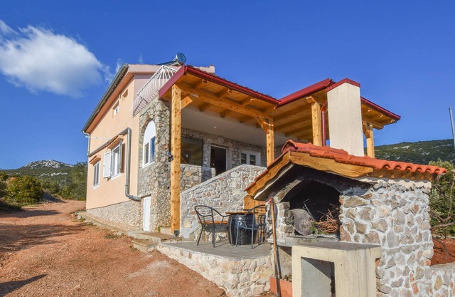 Casa Selena (57551-K1) - Dobropoljana