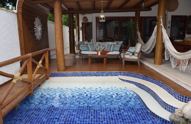 Casa cerca de la playa, piscina, barbacoa, horno de leña, aire acondicionado, wi-fi