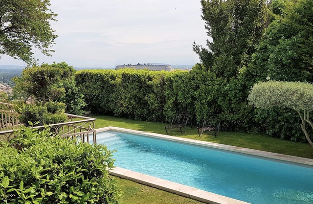 House Provence Villeneuve les Avignon pool view Mont Ventoux🌟