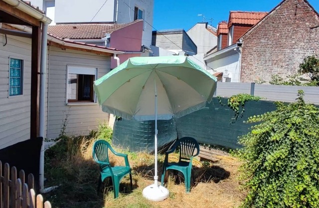 House 🏠 quiet in the heart ❤️ of Lille