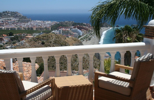 Villa con piscina privada - Wifi Gratuito