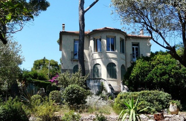 Casa / villa / chalet - SANARY SUR MER