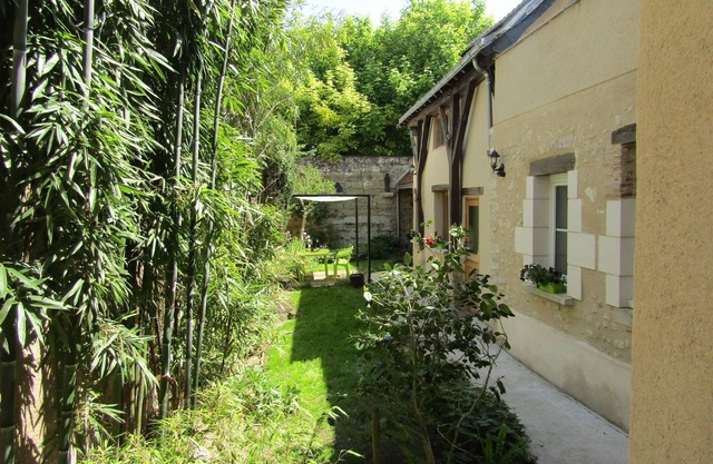 Casa con patio interior, de 2 a 4 camas, a 2 pasos del castillo de Amboise.