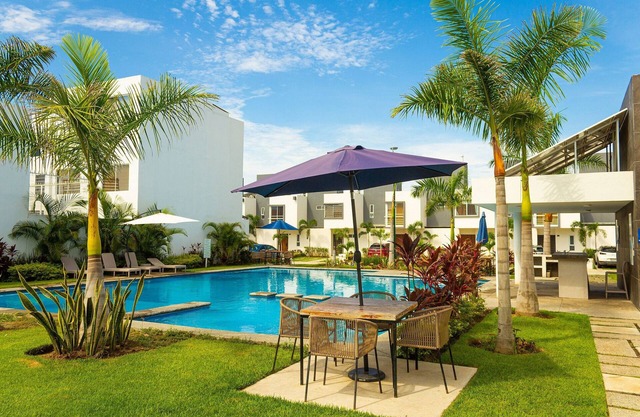 Casa con alberca cerca de playas Riviera Nayarit