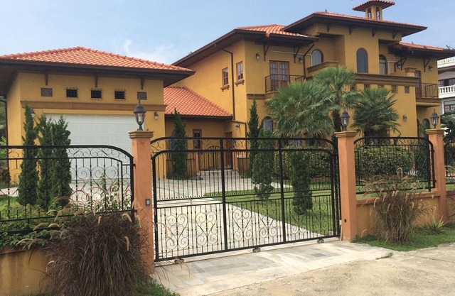 Hua Hin Luxury House / Villa - Minutos a la playa y al campo de golf profesional